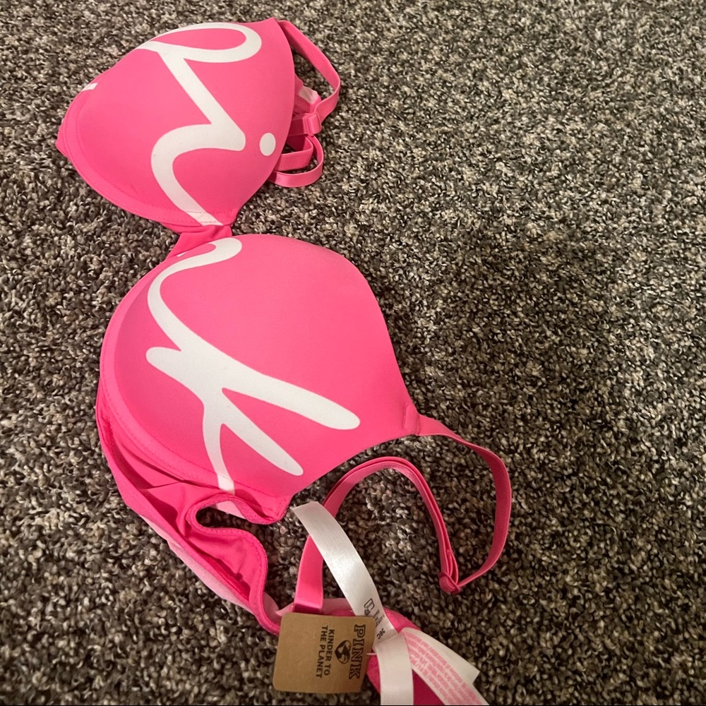 VS PINK 36C bra